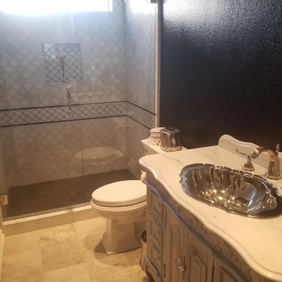 Professional plumbing work and bathroom remodeling in Madison Heights